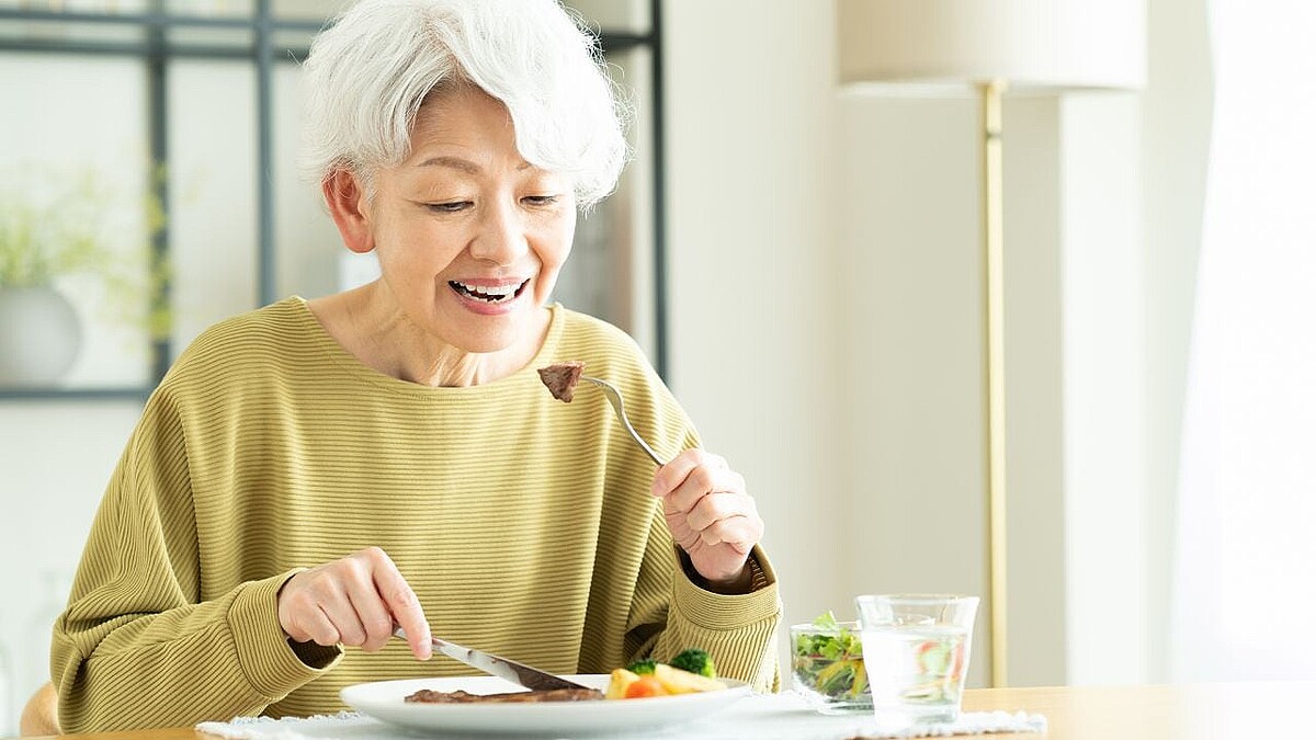 おっさんは「肉を食べろ」　60代で「みるみる老けこむ人」と「若々しく活気がある人」の決定的な差は肉